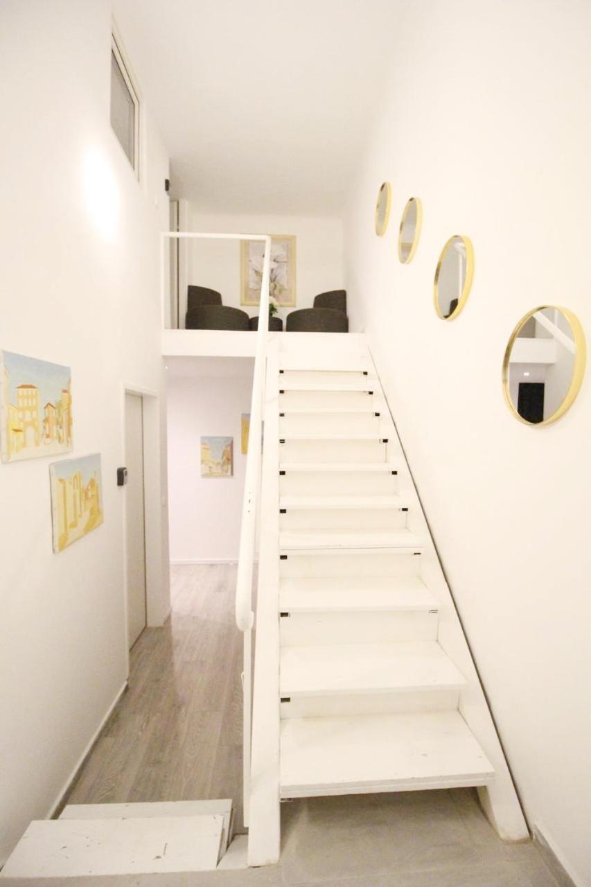 Comfortable Rooms In Akh Area Wenen Buitenkant foto