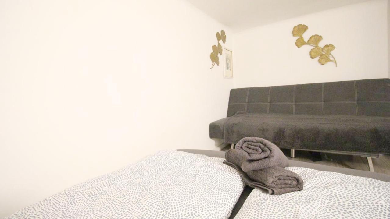 Comfortable Rooms In Akh Area Wenen Buitenkant foto