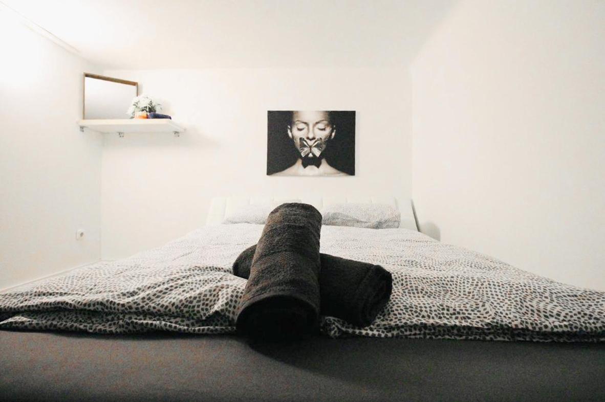 Comfortable Rooms In Akh Area Wenen Buitenkant foto