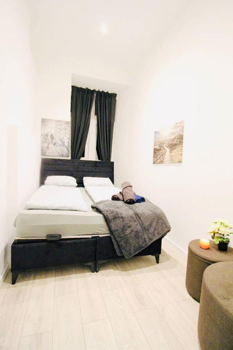 Comfortable Rooms In Akh Area Wenen Buitenkant foto