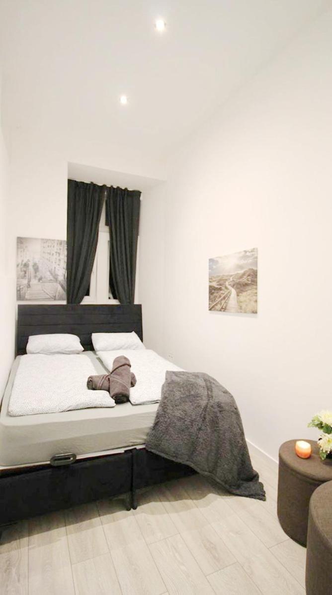 Comfortable Rooms In Akh Area Wenen Buitenkant foto