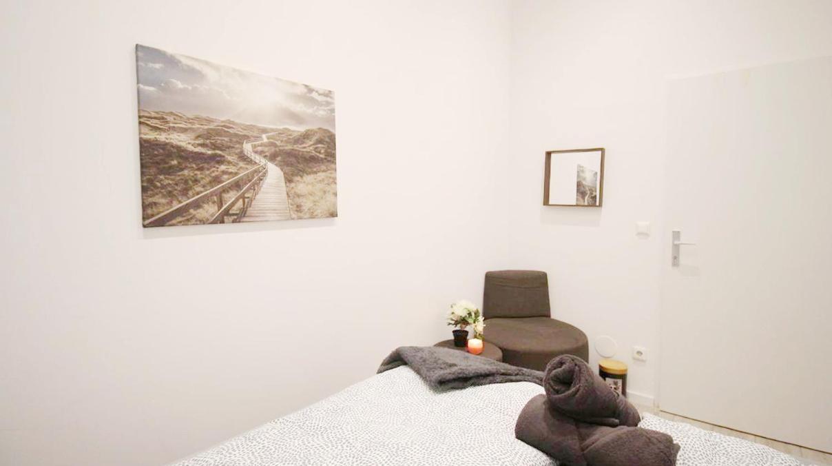 Comfortable Rooms In Akh Area Wenen Buitenkant foto