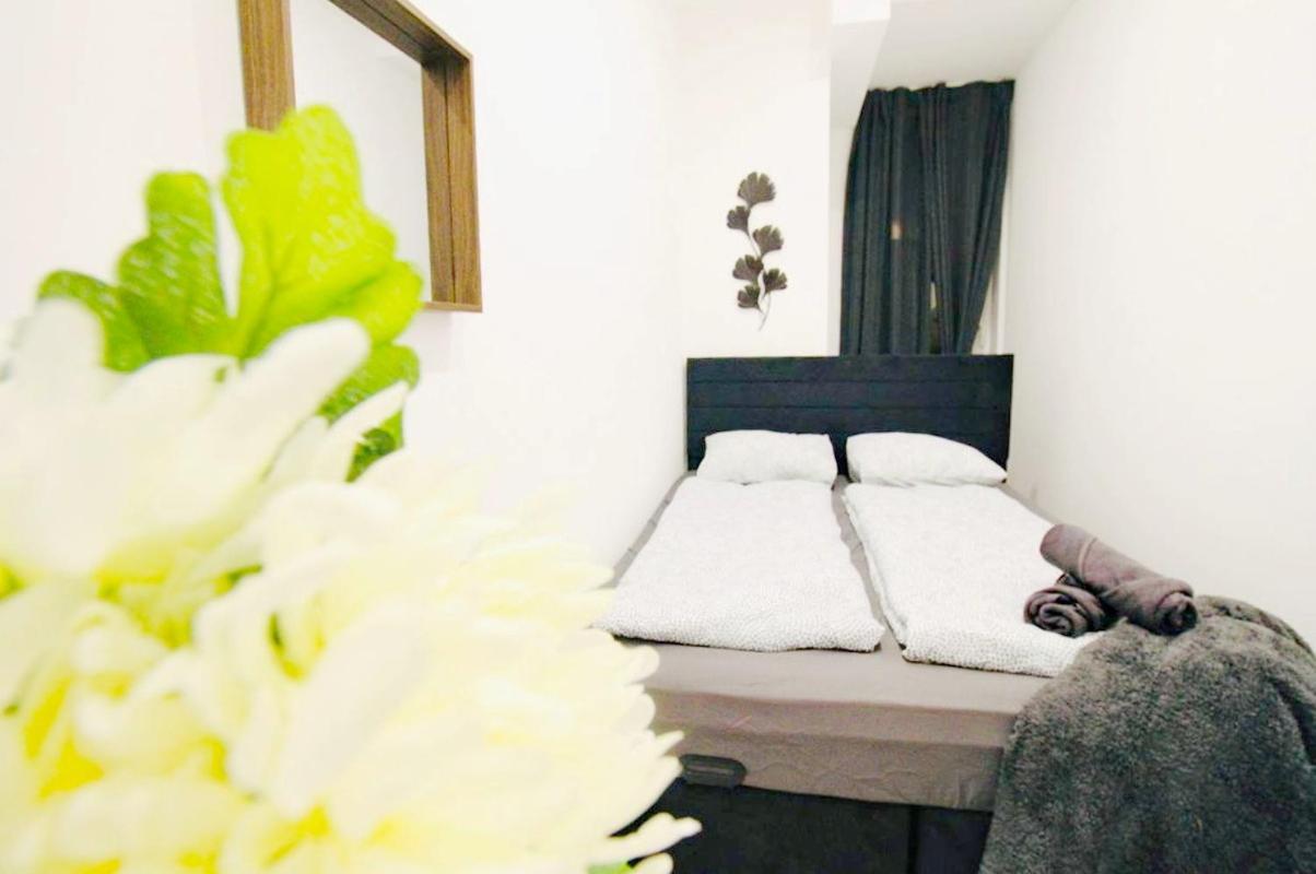 Comfortable Rooms In Akh Area Wenen Buitenkant foto