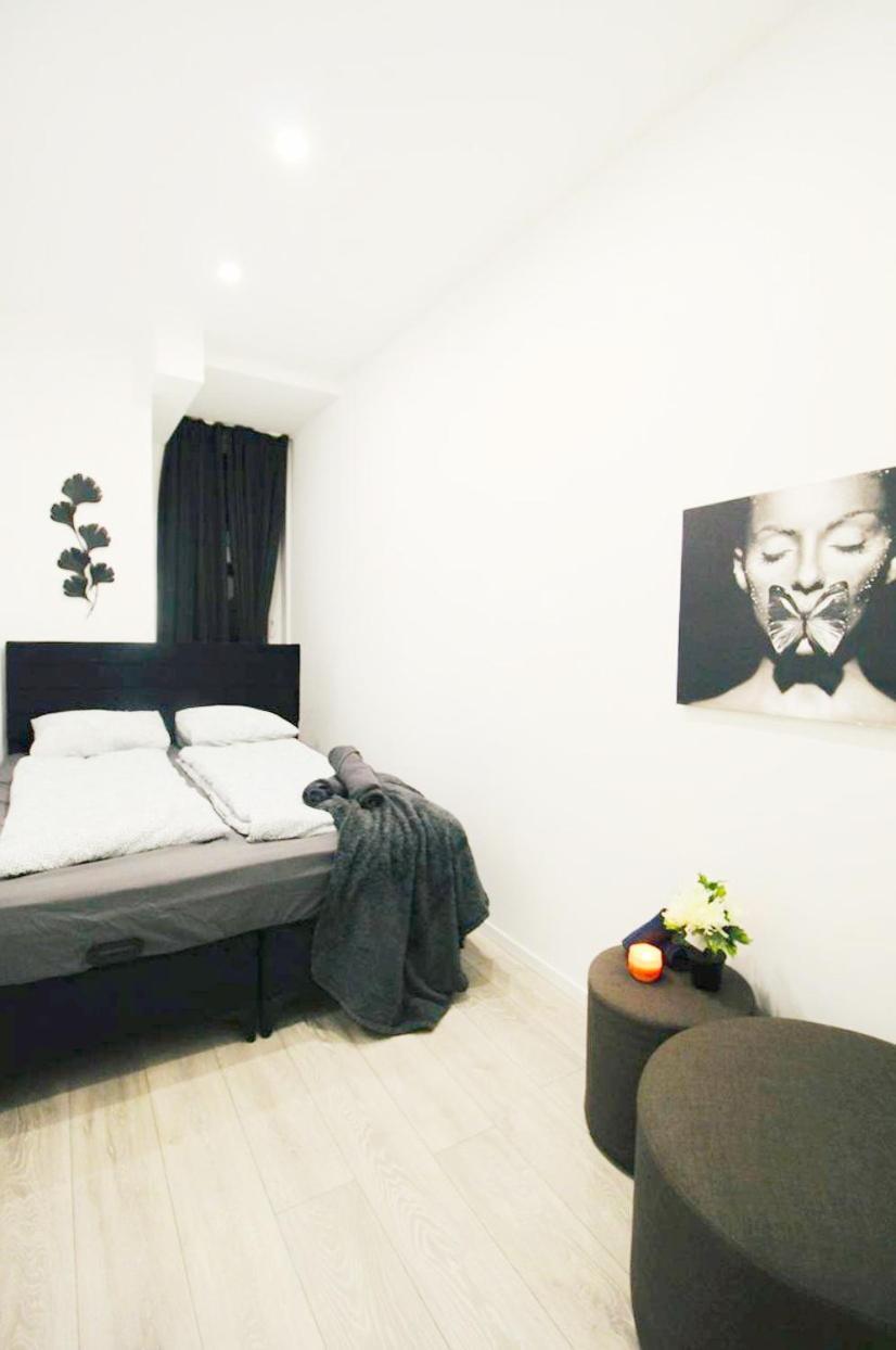 Comfortable Rooms In Akh Area Wenen Buitenkant foto