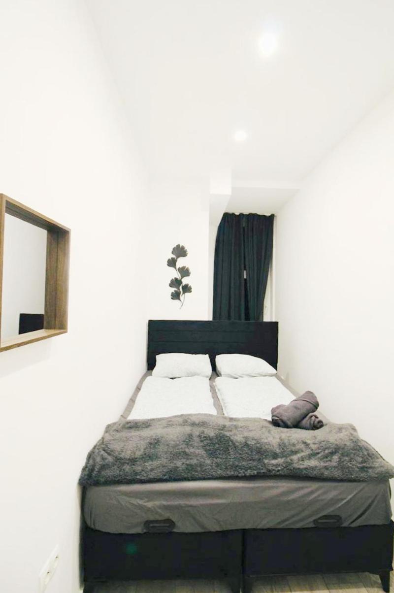 Comfortable Rooms In Akh Area Wenen Buitenkant foto